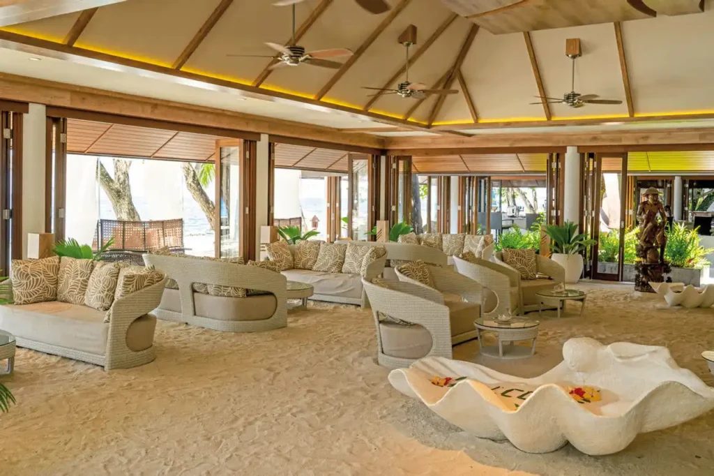 Lily Beach Resort & Spa 3