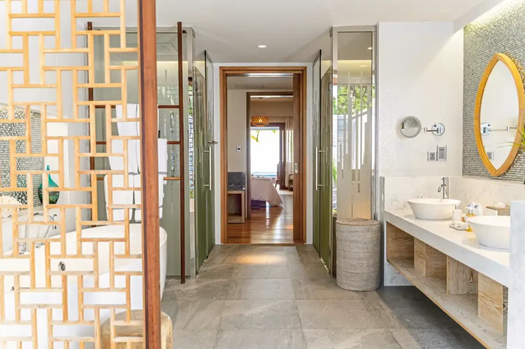 Lily Beach Resort & Spa 7