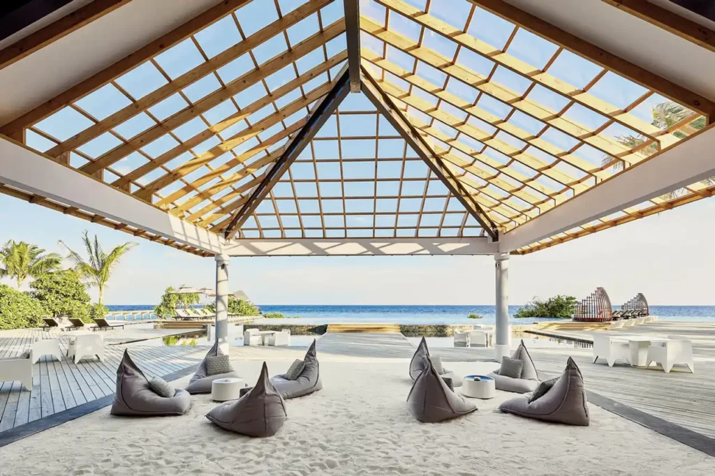 NH Collection Maldives Havodda Resort 5