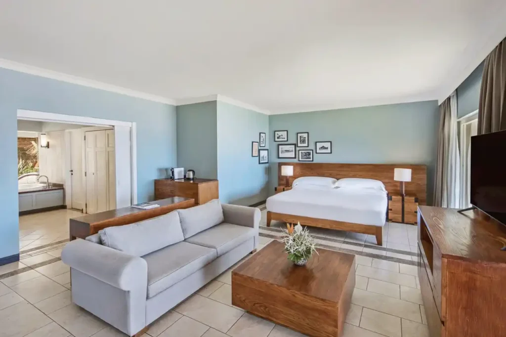 Outrigger Mauritius Resort & Spa5 Outrigger Mauritius Resort & Spa