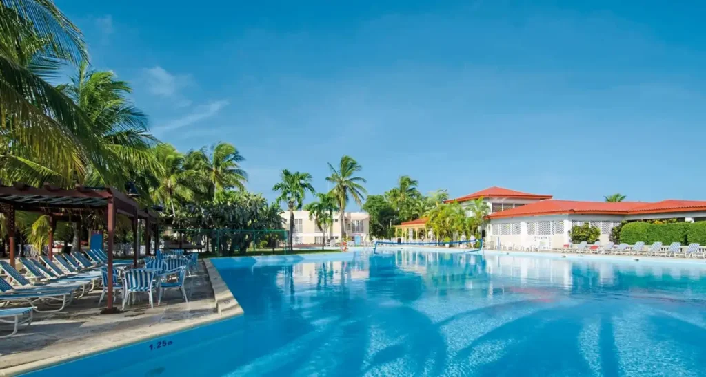 Los Cactus Los Cactus