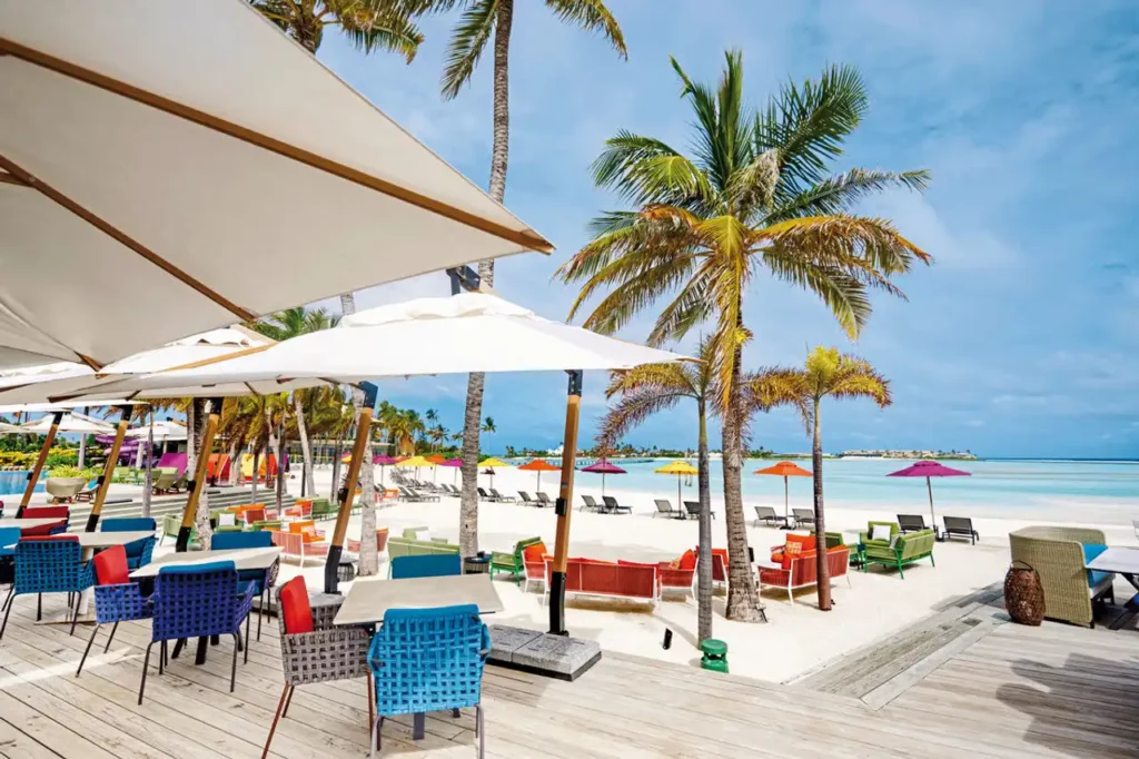 Hard Rock Hotel Maldives 3