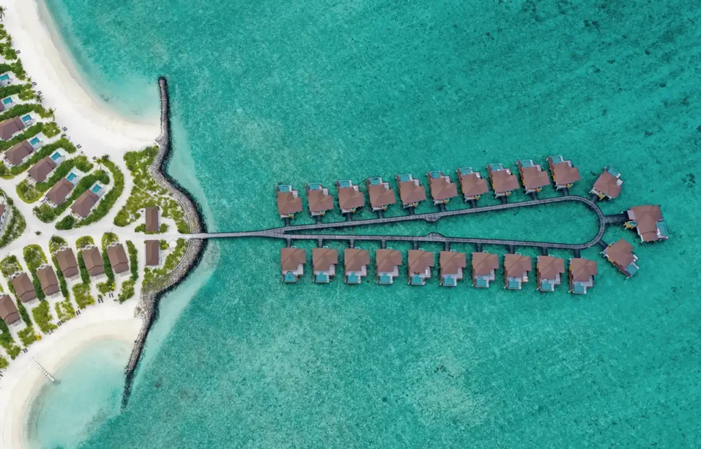 VARU by Atmosphere 8