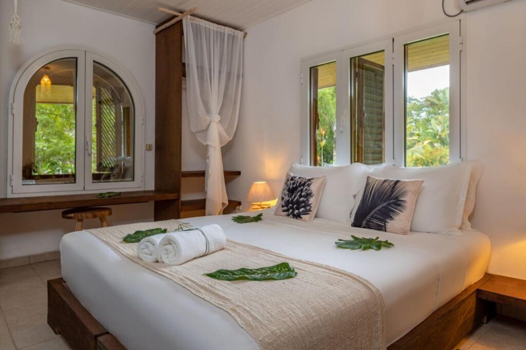 Bliss Hotel Praslin 3*