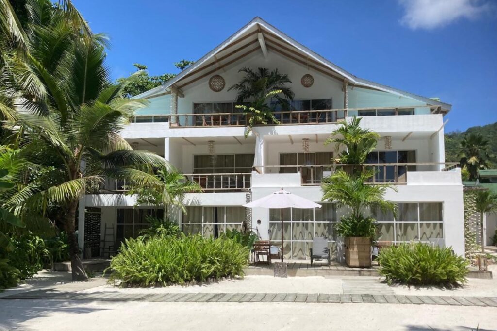 Bliss Hotel Praslin 3*