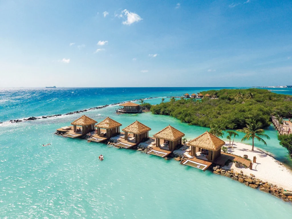 Renaissance Wind Creek Aruba1